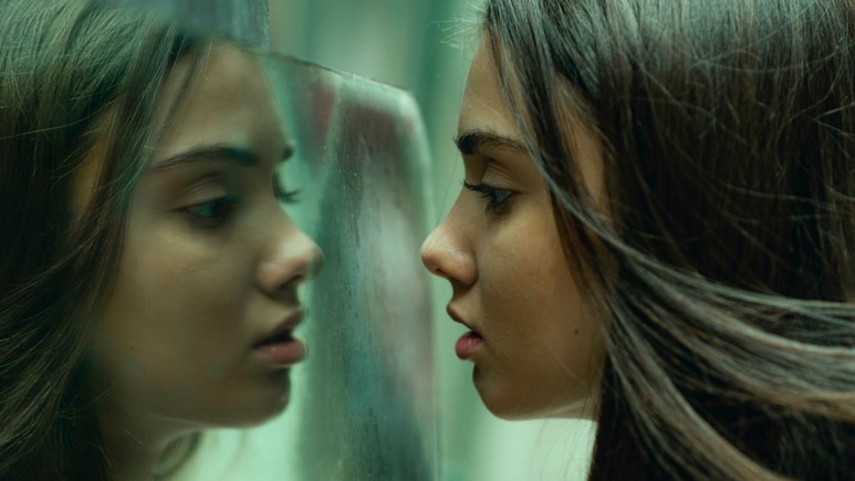 How You Talk To Yourself Decides How Your Brain Works, Explains Australian Psychologist