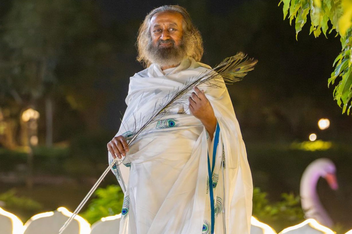 Sri Sri Ravi Shankar on Healing, Letting Go, and Rebuilding After Toxic Bonds