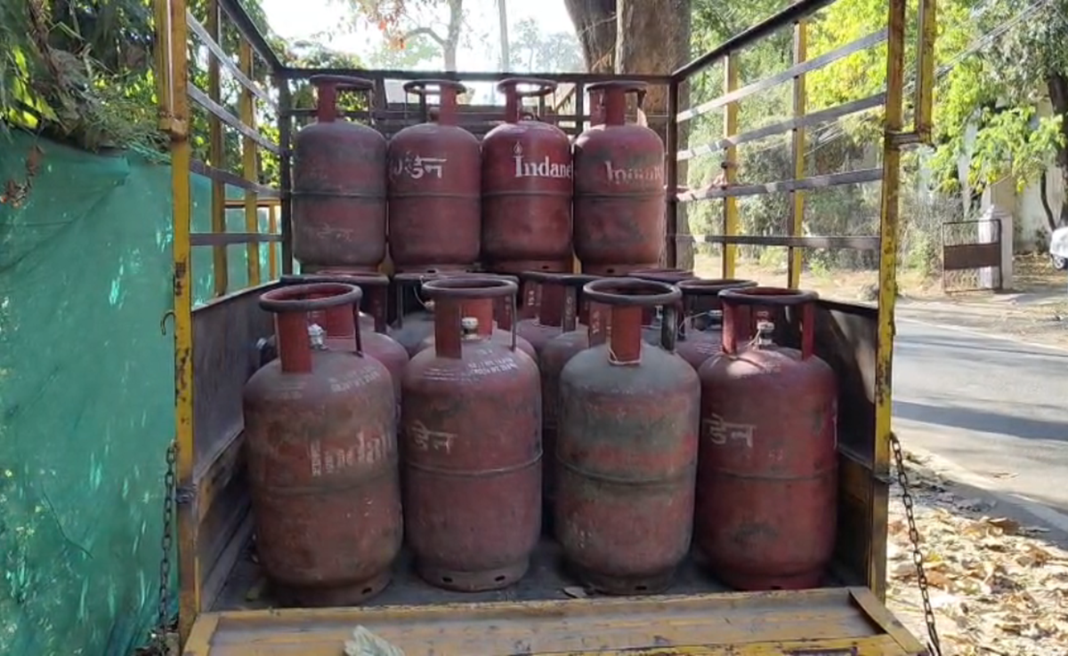 MP में कमर्शियल गैस संकट; होटल-रेस्टोरेंट की हालत खराब, सरकार ने कहा कमी नहीं