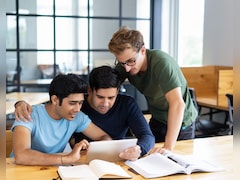 Study In India: विदेशी छात्रों की पहली पसंद बना भारत, Higher Education के लिए हो रहे रिकॉर्ड एडमिशन