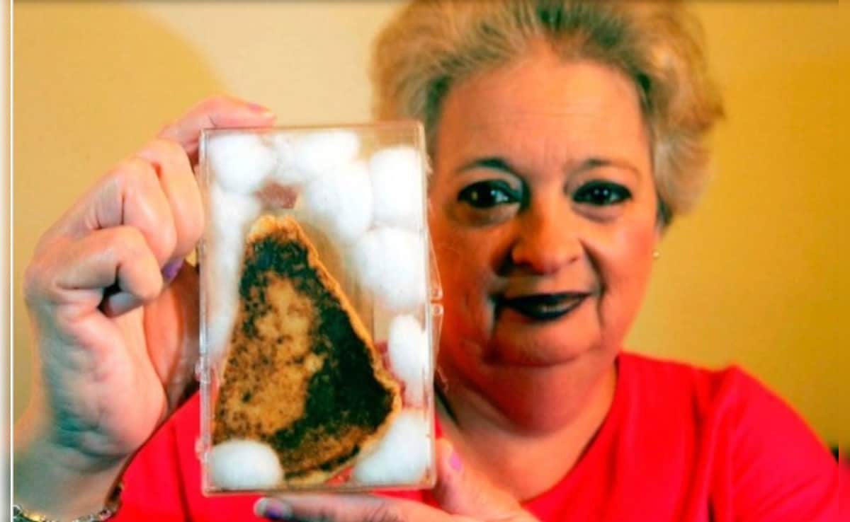 मजाक नहीं हकीकत है! महिला ने बेचा 23 लाख का ग्रिल्ड चीज, सैंडविच पर दिखा था 'भगवान' का अक्स