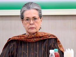 सोनिया गांधी अब भी अस्पताल में भर्ती, जानें क्या है सेहत पर ताजा अपडेट