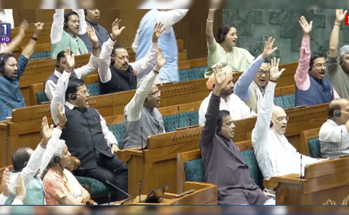 उगादि, ईद और रामनवमी की छुट्टियों से बदला संसद का शेड्यूल, वीकेंड पर भी होगा काम