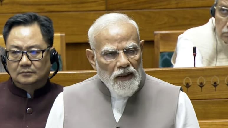 खाड़ी देशों में फंसे भारतीयों की सुरक्षा के लिए क्या कर रही सरकार? PM मोदी ने संसद में बताया