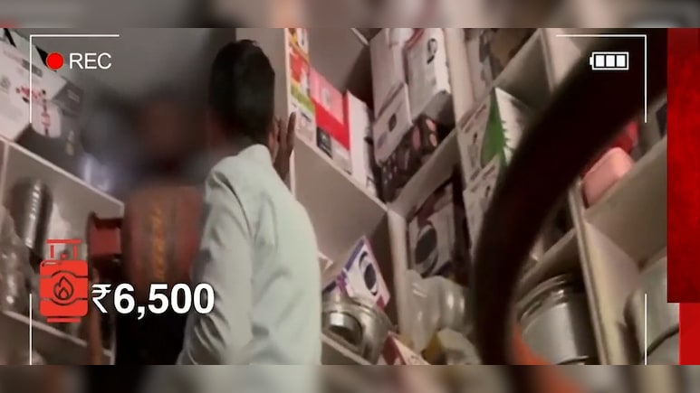 In Black Market, LPG Cylinder Selling For Rs 6,500, Refill For Rs 4,000