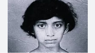 7 साल की उम्र में छोड़ा घर, फुटपाथ पर ब्यूटी प्रोडक्ट बेच किया गुजारा, कहलाई टीवी की फेवरेट बहू, एक्टिंग छोड़ बनी नेता