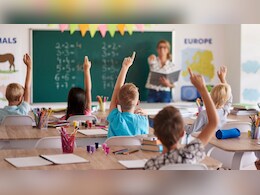 स्कूल के नाम में &lsquo;इंटरनेशनल&rsquo; लिखा देखकर हो जाते हैं इंप्रेस? पहले जान लें इसका असली मतलब