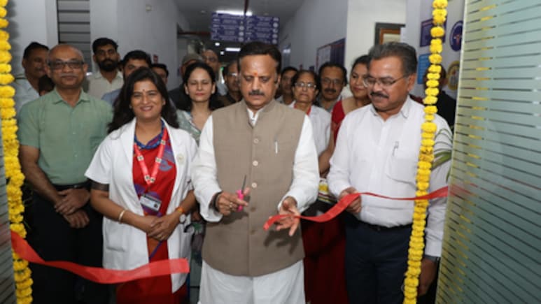 MP Deputy CM Shukla Opens Shakti Kendra, Innovative Women's Health Initiative