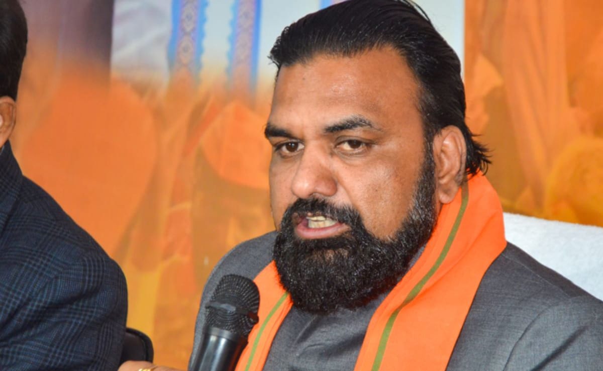 बिहार में प्रशासनिक सेवा के 11 अधिकारियों का तबादला, कई जिलों में बदले गए बंदोबस्त पदाधिकारी