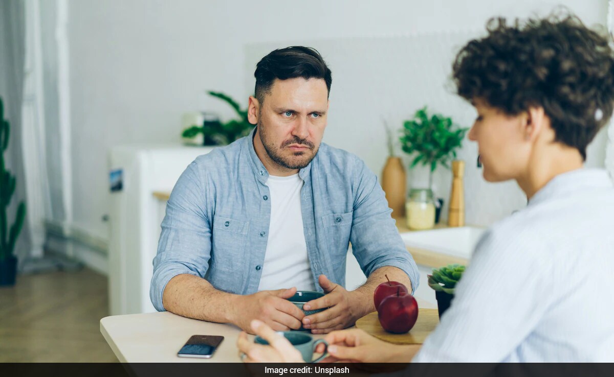 Being Rude Colour In When Is The Best Time To Be Rude? New Study Provides Answers