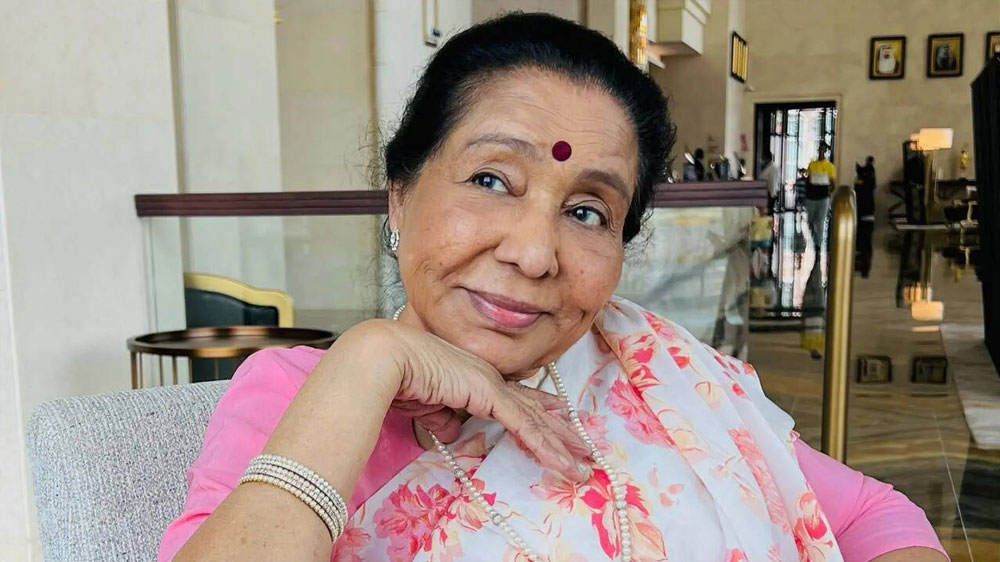 Asha Bhosle's Three Children And The Tragedies That Changed Her Life