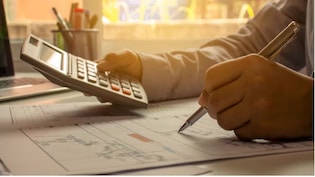 Financial Planning Tips: नए फाइनेंशियल ईयर ना हो पैसे की कमी, तुरंत पूरे करें ये 9 जरूरी काम