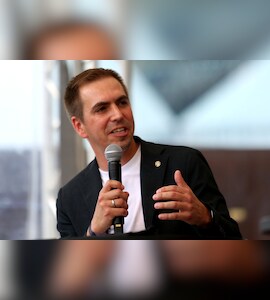 Philipp Lahm On What Makes Grizzly Bear Manuel Neuer Special At 40 And Toni Kroos Criticism