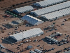 70 साल पुराने प्यार के लिए 86 वर्षीय महिला गई अमेरिका, लेकिन पहुंच गई जेल, दिल छू लेने वाली लव स्टोरी वायरल