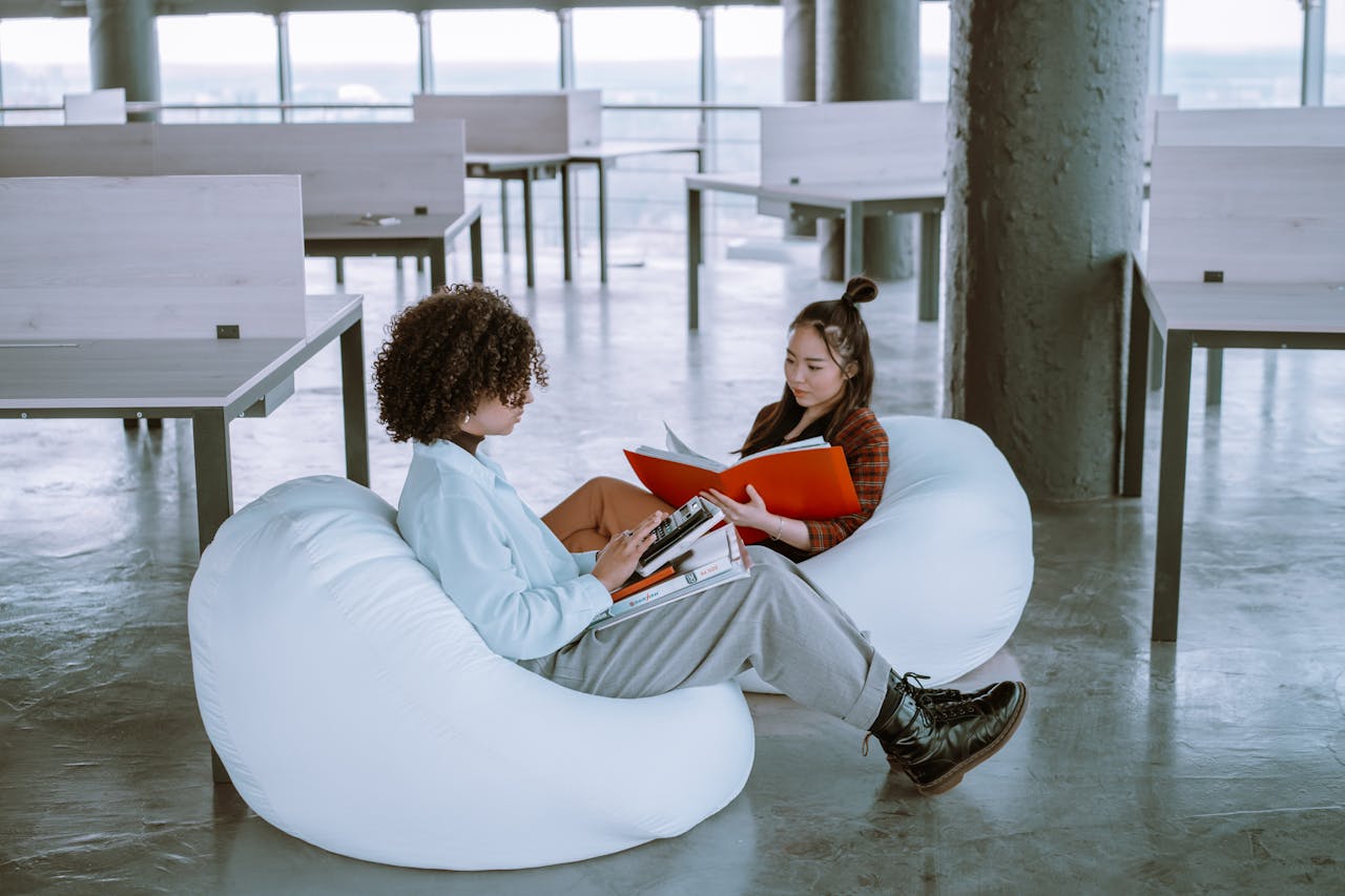 AI Impact On Real Estate: Automation, Hybrid Work Cutting Office Demand?