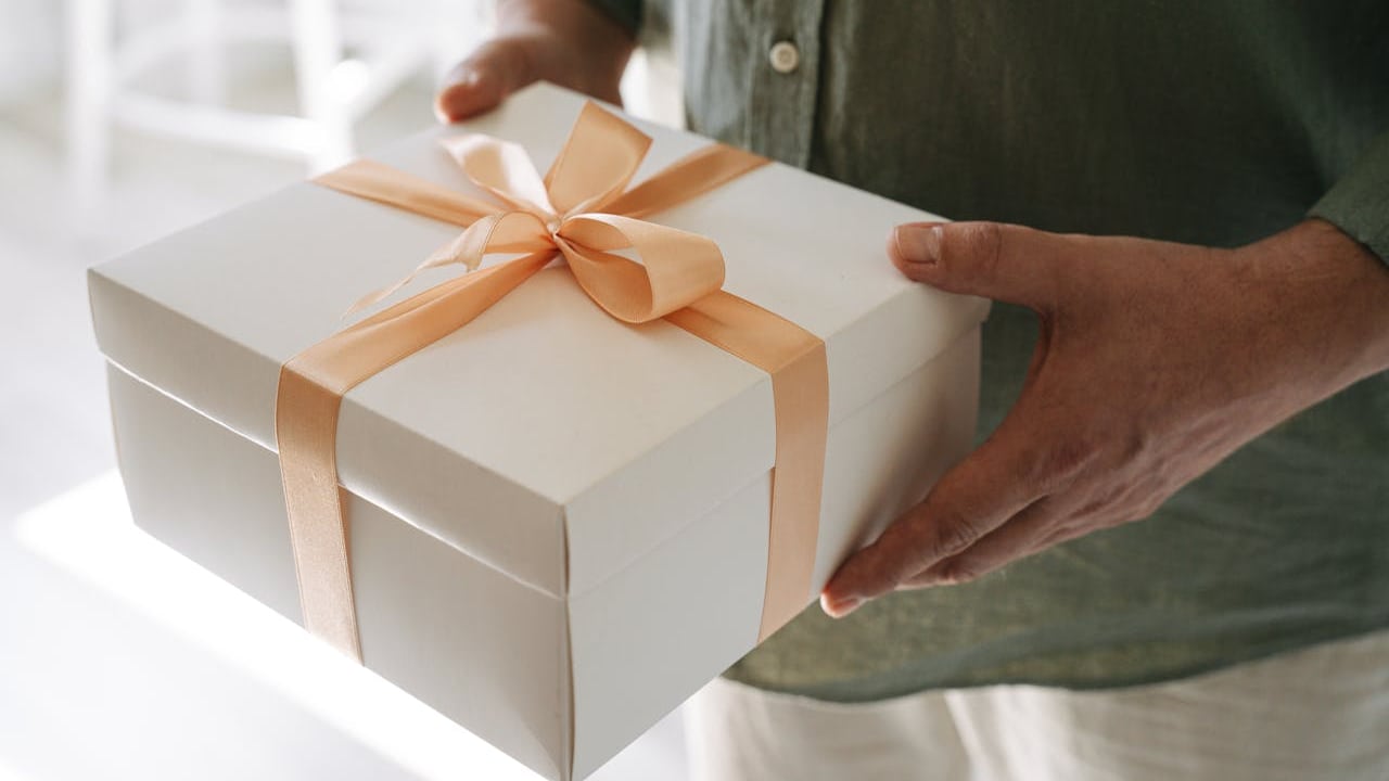 Tira Beauty Mothers Day Luxe Collection