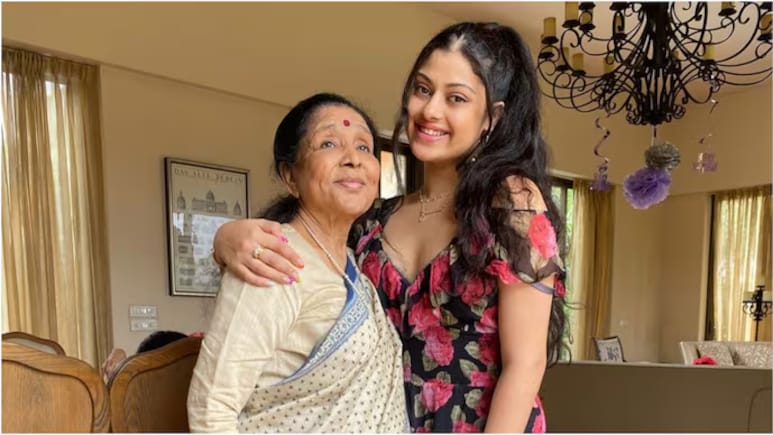 When Asha Bhosle Spoke About Grooming Granddaughter Zanai As Playback Singer: "I Want To Prepare Her As A Singer Myself"