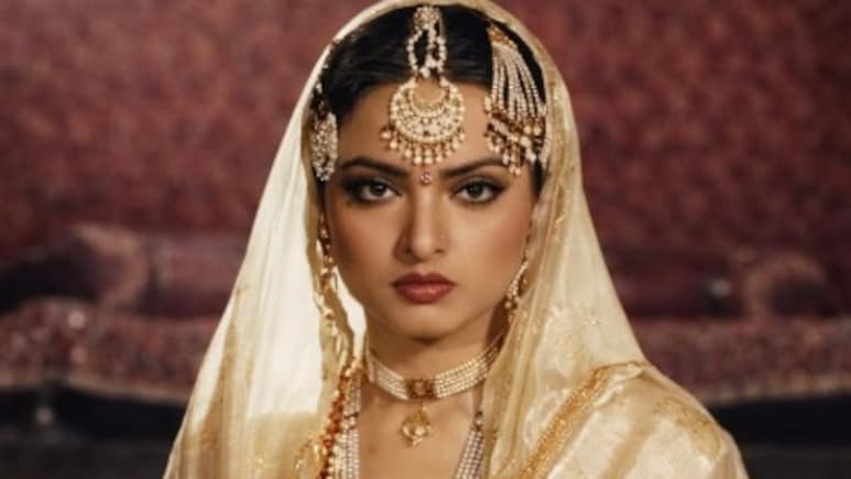 Rekha 7 Evergreen Songs : रेखा के ये 7 सबसे पॉपुलर गाने, आज भी हैं लोगों को फेवरेट,  यूट्यूब पर आए दिन करते हैं ट्रेंड