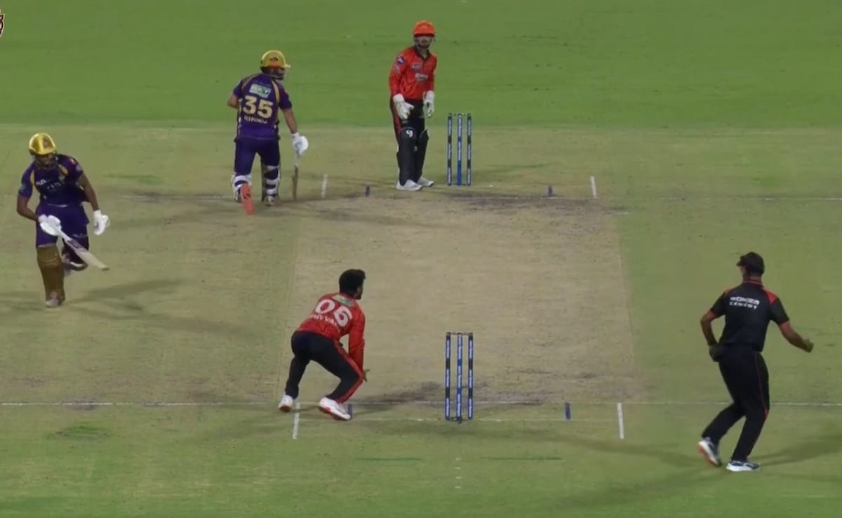 Rinku Singh Fumes As Angkrish Raghuvanshi Loses His Wicket To Run-Out Against SRH