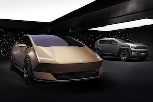 Hyundai Venus Sedan, Earth SUV Concepts Unveiled