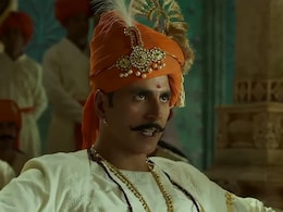 Akshay Kumar Reacts To Backlash Over Fake Moustache In <i>Samrat Prithviraj</i>: "I Am Sorry"