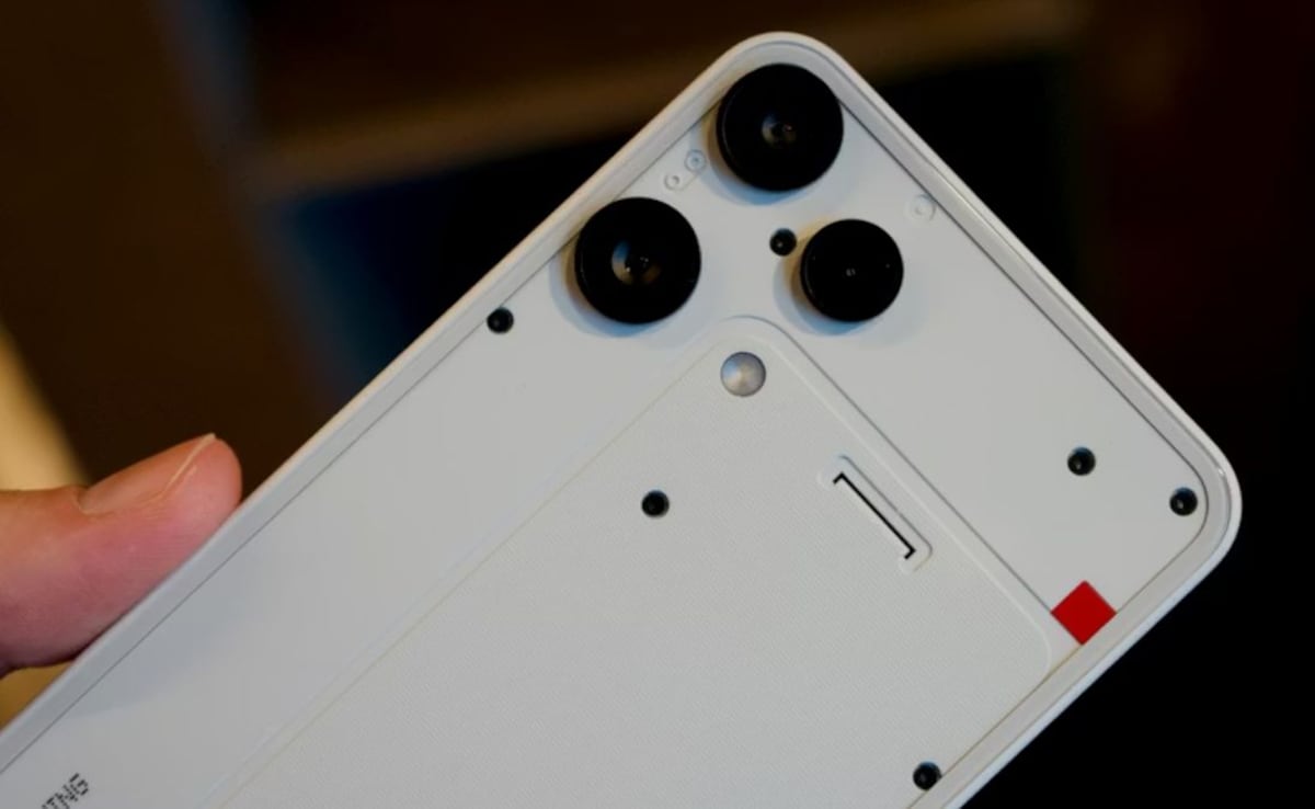 अब नहीं पड़ेगी केबल या ईमेल की जरूरत! Nothing के Warp ऐप ने बदल दिया फाइल ट्रांसफर का पूरा गेम