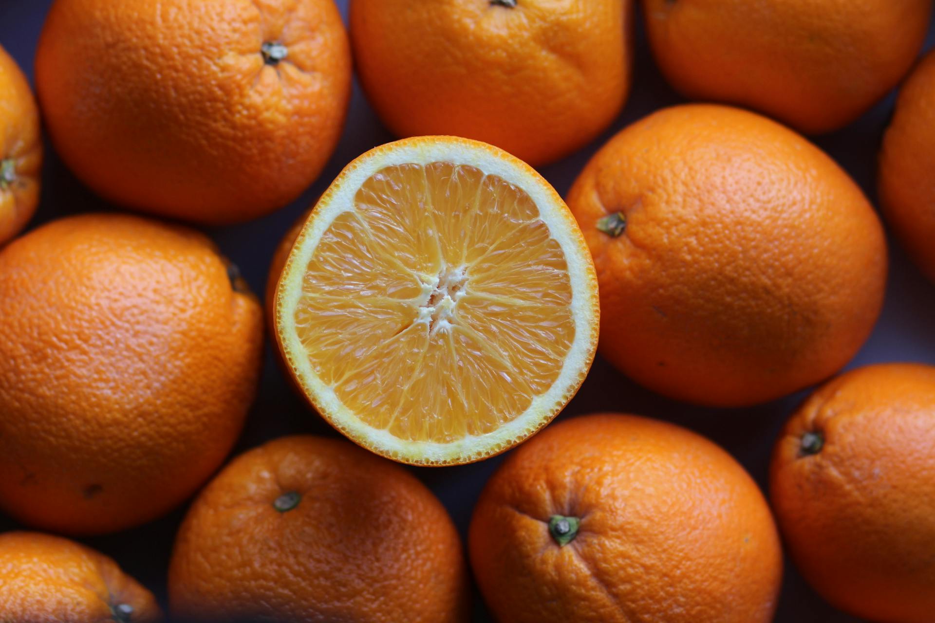 400 gms of Navelina oranges can benefit people with a fatty liver