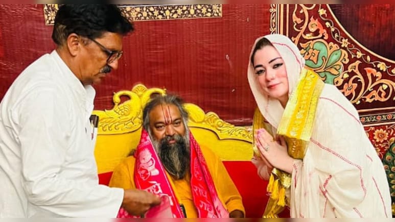 श्री गोकुलचंद्रमाजी मंदिर में छप्पन भोग उत्सव, विधायक नौक्षम चौधरी ने टेका मत्था