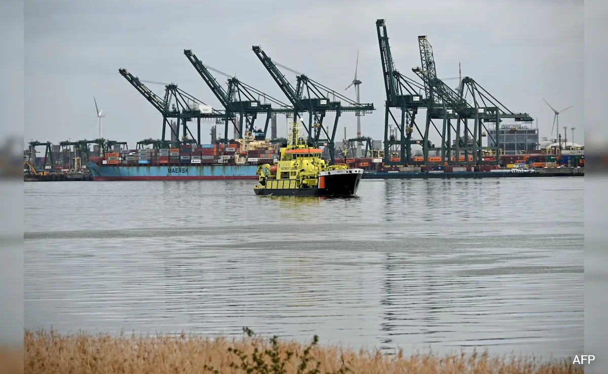 How Rs 460 Bluetooth Tracker In Postcard Revealed Location Of A Dutch Warship