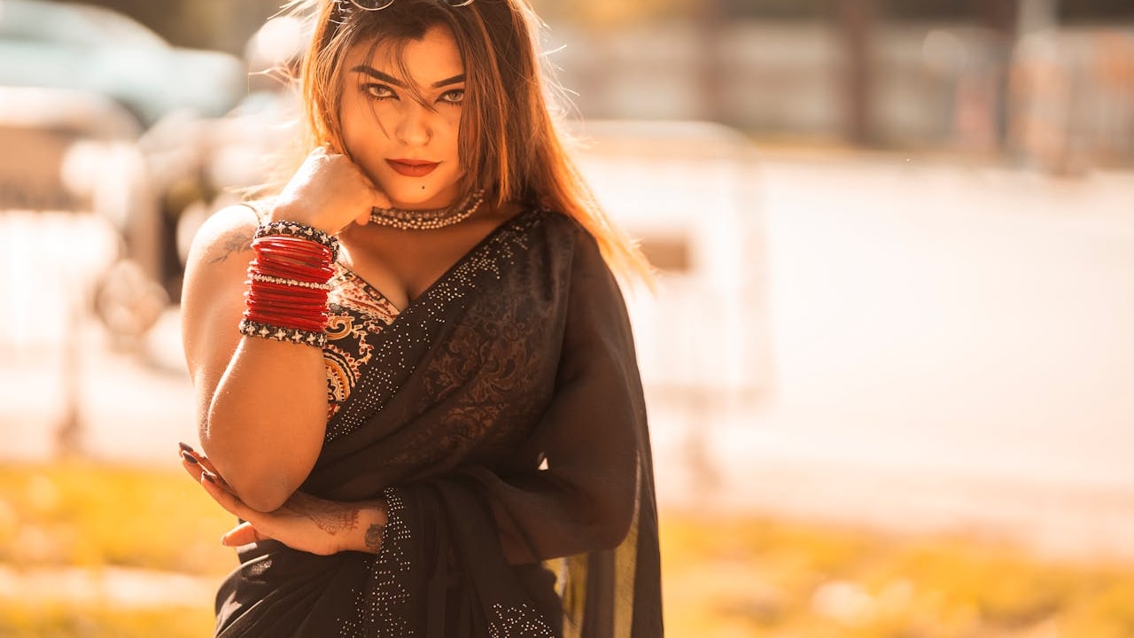 Black Saree Styling For Modern Indian And Fusion Looks