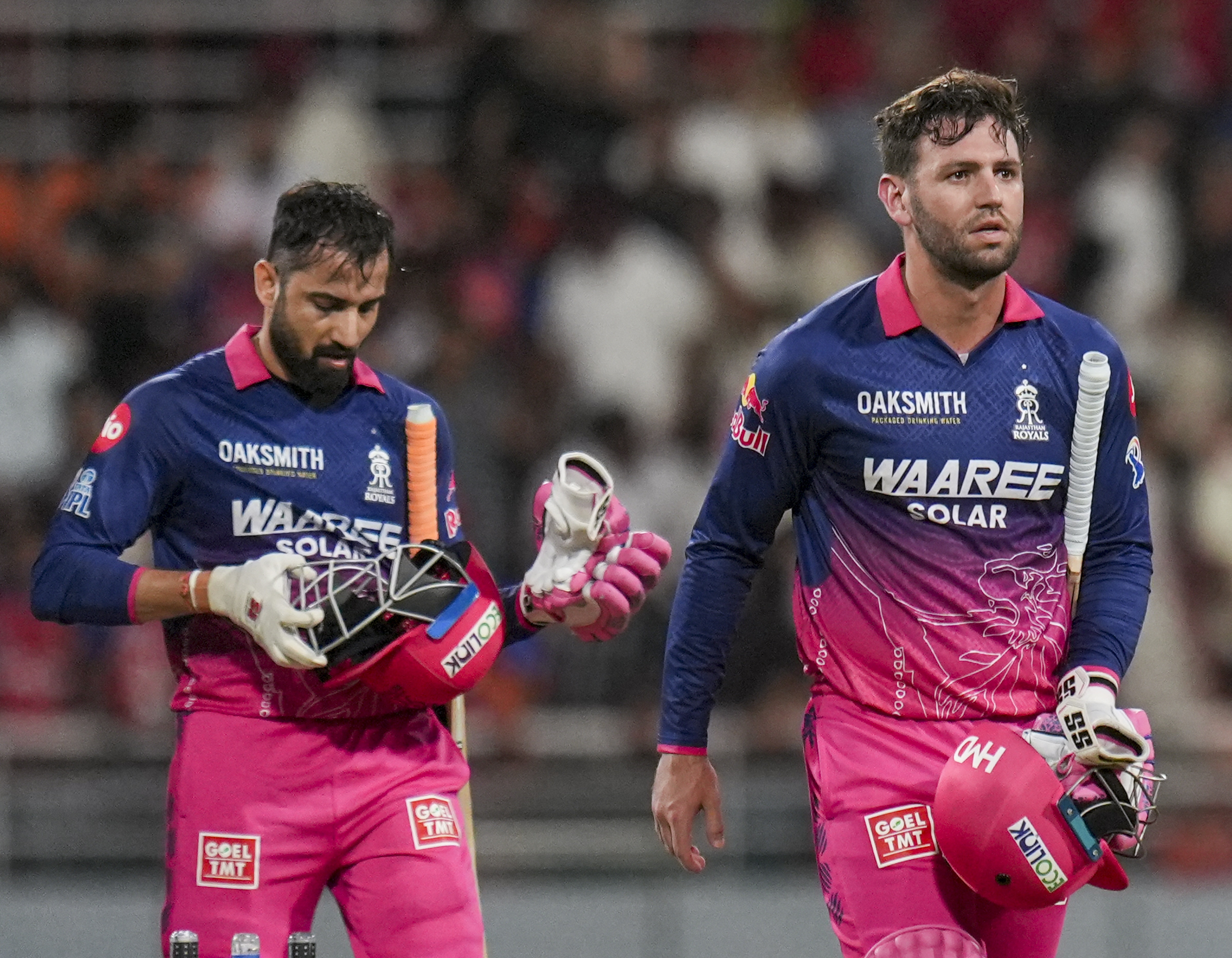 IPL 2026 Points Table: पंजाब का विजयी रथ रोक राजस्थान ने मचाई खलबली, बिगाड़ा प्लेऑफ का गणित, जानें समीकरण