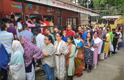 Election 2026 Voting : असम-पुडुचेरी में छप्परफाड़ वोटिंग, ध्वस्त हुए सारे रिकॉर्ड, केरल में 78.3% मतदान