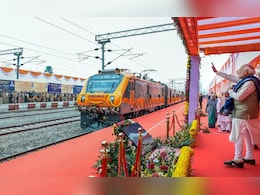 वाराणसी, अयोध्या से मुंबई तक चलेंगी 2 अमृत भारत ट्रेनें, PM मोदी आज दिखाएंगे हरी झंडी, इन 10 शहरों को फायदा