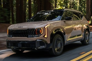 Kia Seltos Reaches American Market With Hybrid Powertrain: Here's What's New