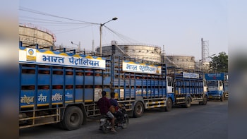 Indian Oil And BPCL Delay Maintenance To Stabilise Fuel Supplies