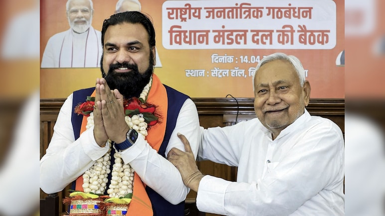 बिहार में आज सम्राट चौधरी लेंगे नए CM की शपथ, दुल्हन सा सजा BJP दफ्तर; बन रही पूड़ी-सब्जी, 10 बड़ी बातें