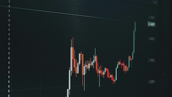 Pakistan's KSE 100 Climbs Over 1,400 Points Amid Hopes Of Easing Geopolitical Tensions