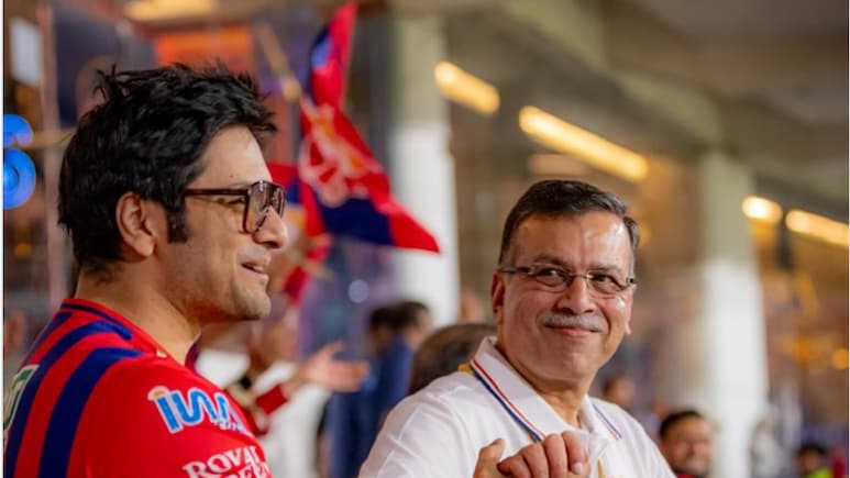 Ali Fazal Meets Lucknow Super Giants Owner Sanjeev Goenka During IPL Match In His Hometown. Richa Chadha Reacts