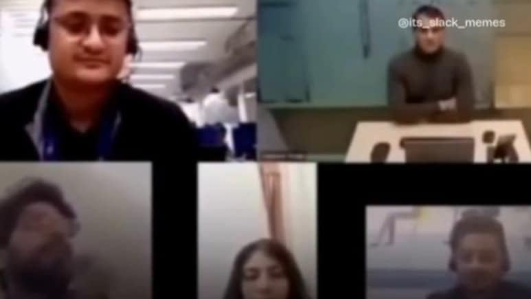 पता नहीं किसने मैनेजर बनाया इसको...मीटिंग में पत्नी से शिकायत करने लगा कर्मचारी, ऑन था माइक और फिर जो हुआ...