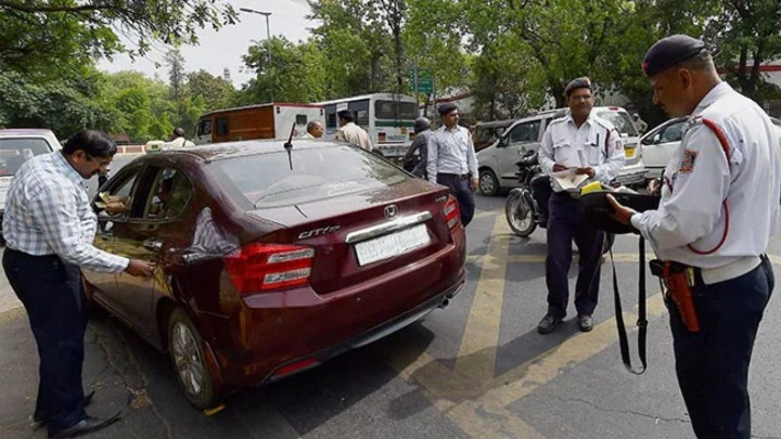 UP में आज से इन गाड़ियों का कटेगा 15 हजार का चालान, घर से निकलने से पहले जान लें