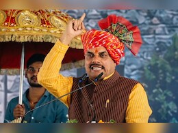 लोधी‑लोधा राजपूत समाज कार्यक्रम: सीएम यादव दे रहे थे भाषण, मंच पर बेहोश हो गए पुलिस अधिकारी&nbsp;