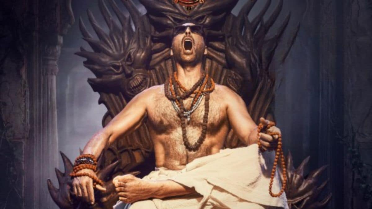 Bhooth Bangla Review: A Nightmare For Bhool Bhulaiyaa Fans