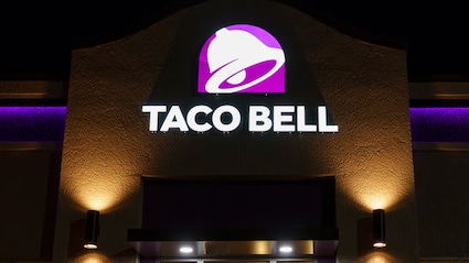 Taco Bell Employee Shoots Customer Who Tried To Fill Water Cup With Soda