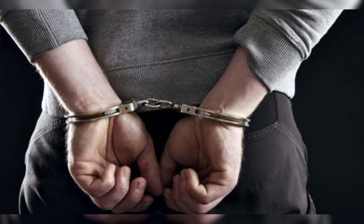 बारामूला में दुकान की खिड़की तोड़कर की थी चोरी, गैस सिलेंडर और चावल लेकर हुआ था फरार