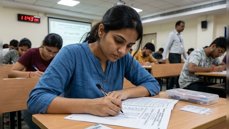 NEET UG एग्जाम आज, क्या पहनें और क्या न ले जाएं? जानें परीक्षा से जुड़ी 10 बड़ी बातें