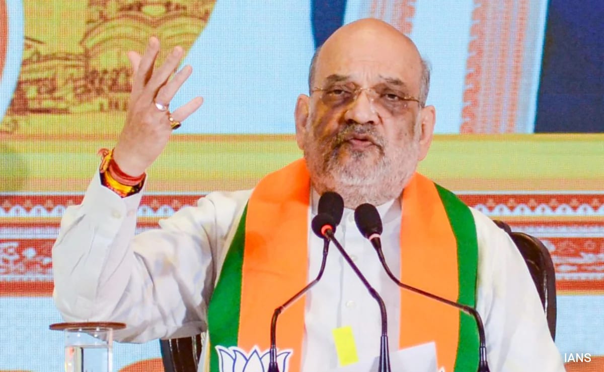 In Bengal, Amit Shah's 'Na Janata, Na Mamata' Jab At Congress