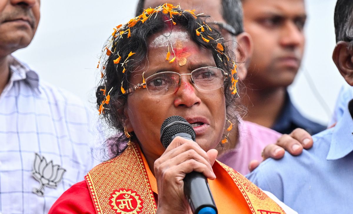 BJP ने टिकट दिया या आपने मांगा? बंगाल चुनाव में उतरीं आरजी कर पीड़िता की मां ने खुद बताया