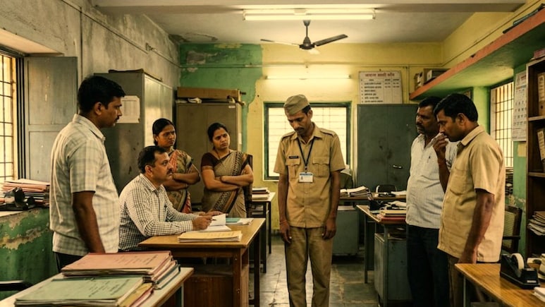 Bhandara News : शिपायाने कहरच केला, गावकऱ्यांचा विश्वासघात; ग्रामपंचायतीत फसवणुकीचा मोठा भांडाफोड