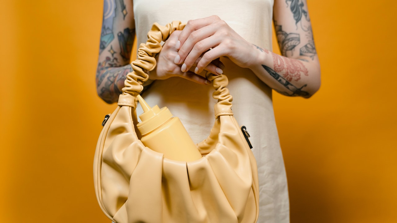 Why Your Handbag Size Matters More Than You Think