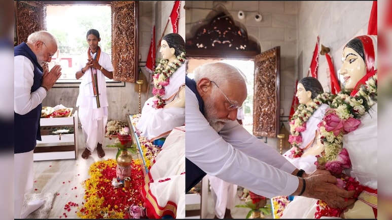 बंगाल में चुनाव प्रचार के बीच मतुआ ठाकुर मंदिर पहुंचे PM मोदी, तस्वीरें शेयर कर कही ये बात